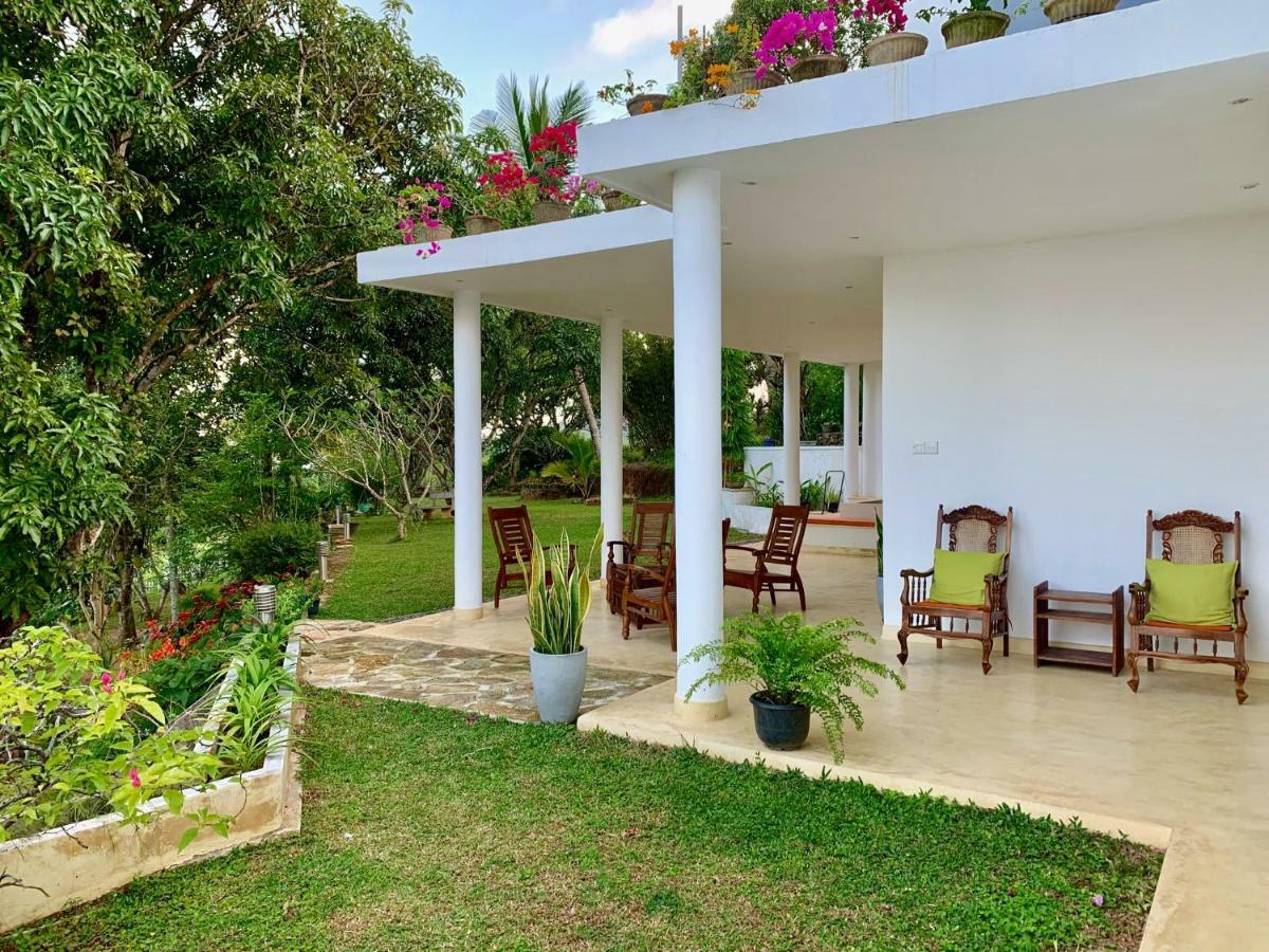 Amandari Holiday Villa Gelioya 외부 사진