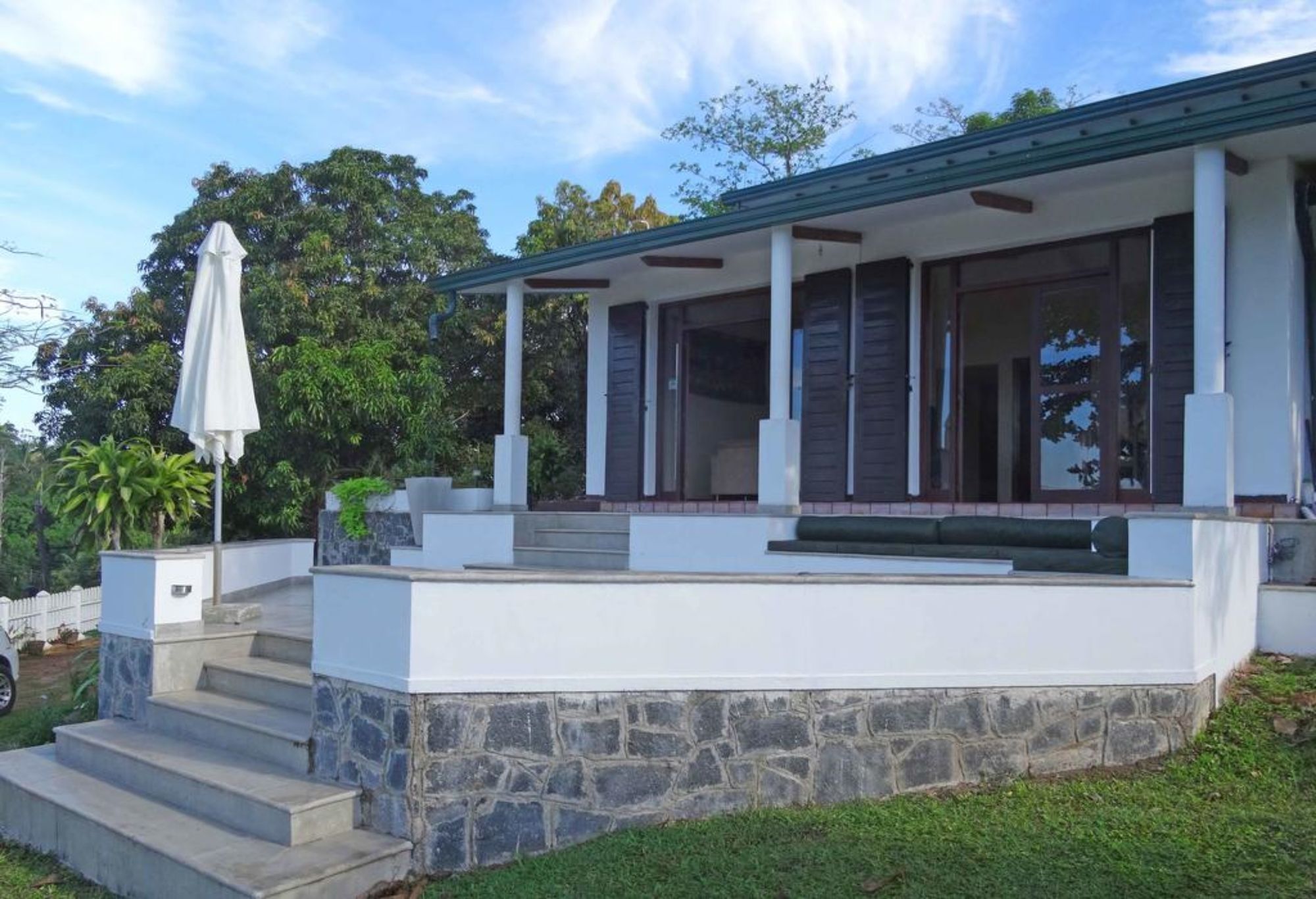 Amandari Holiday Villa Gelioya 외부 사진